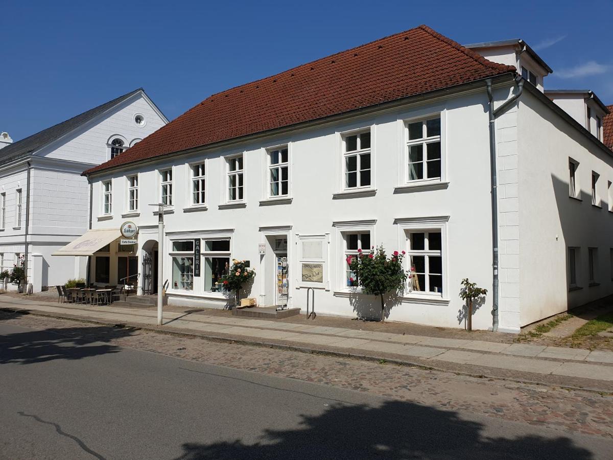 Dts Appartements Putbus Exterior photo