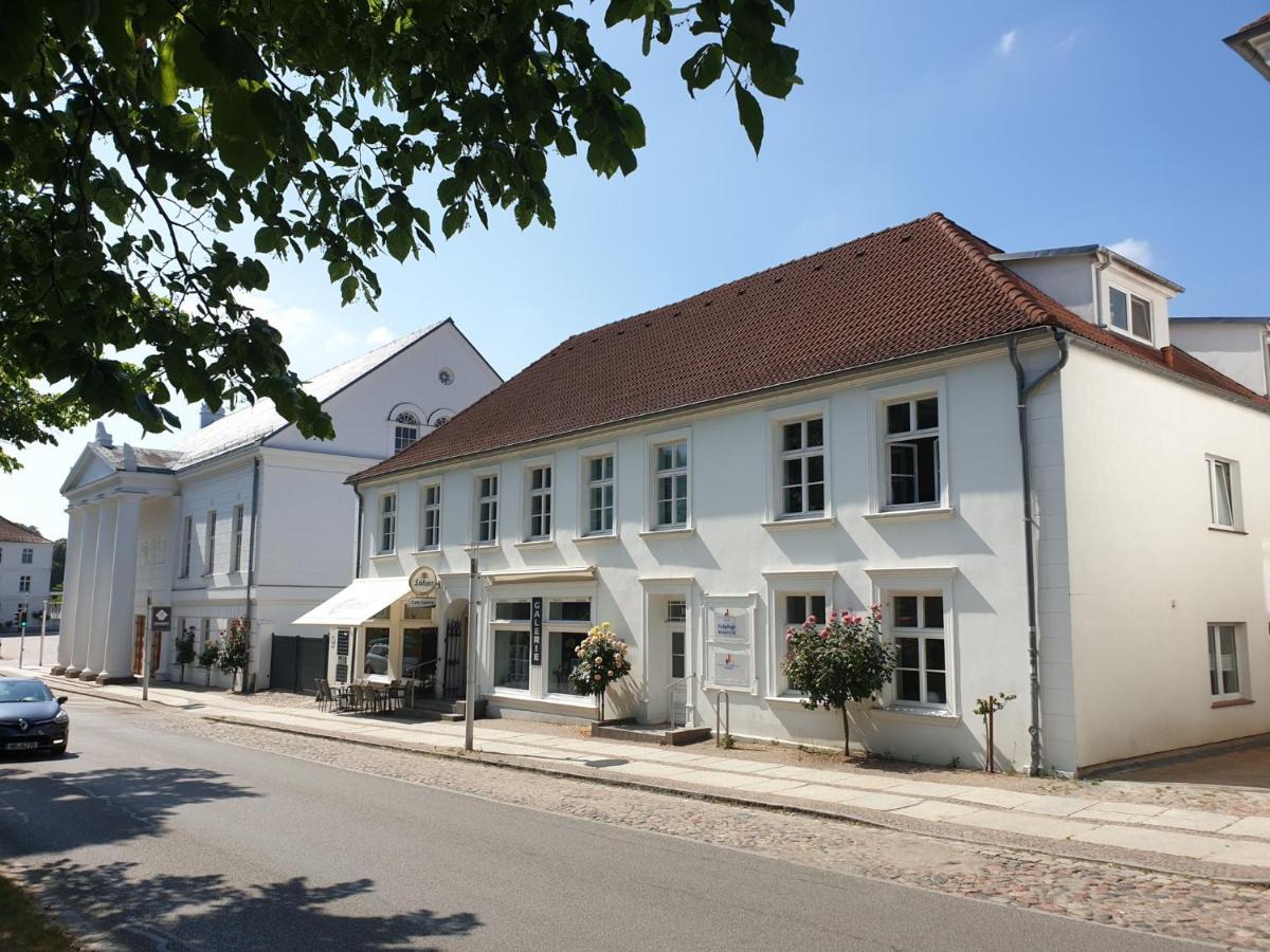 Dts Appartements Putbus Exterior photo